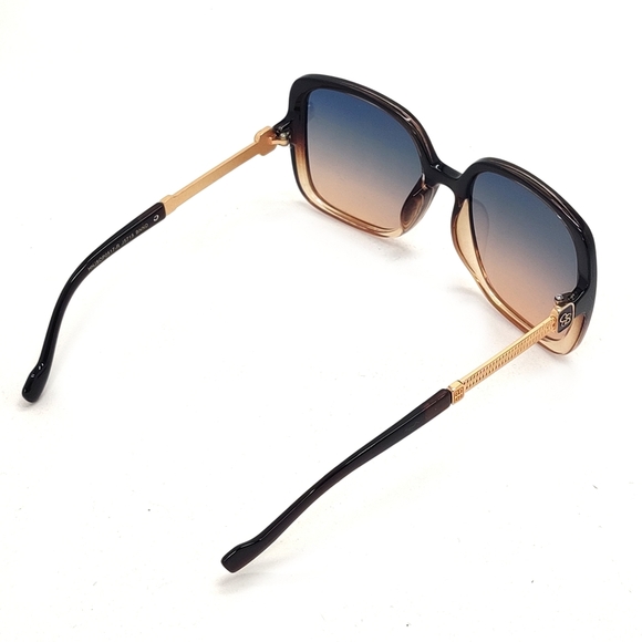 Jessica Simpson Sunglasses - Picture 6 of 7